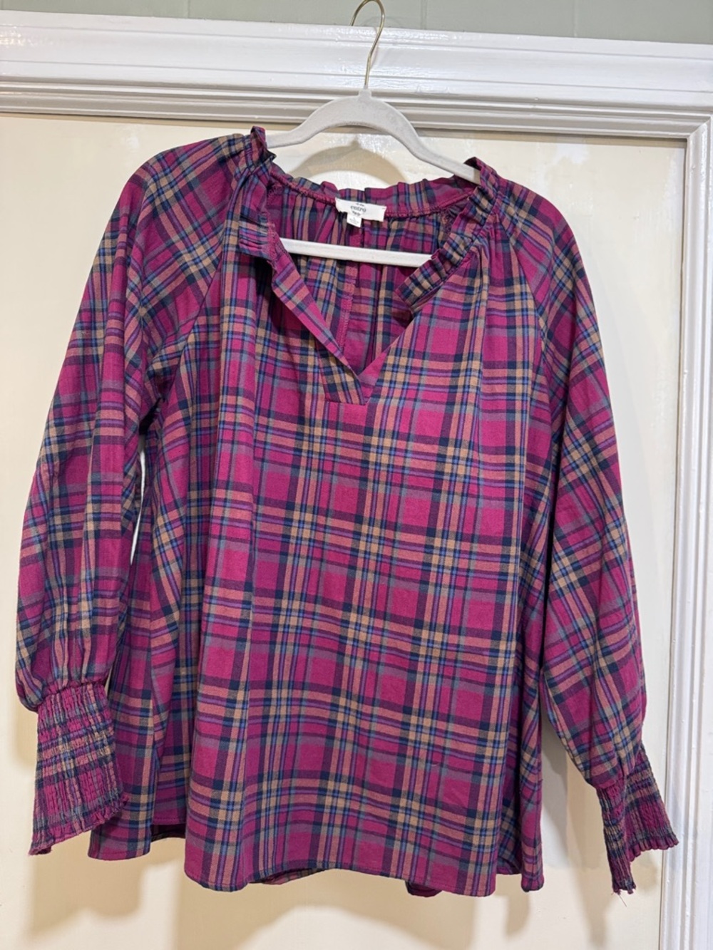entro Pink Plaid Long-Sleeve Peasant Blouse
